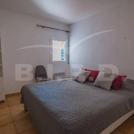 Cap Sud - Flat With Large Terrace And Sea View Apartment